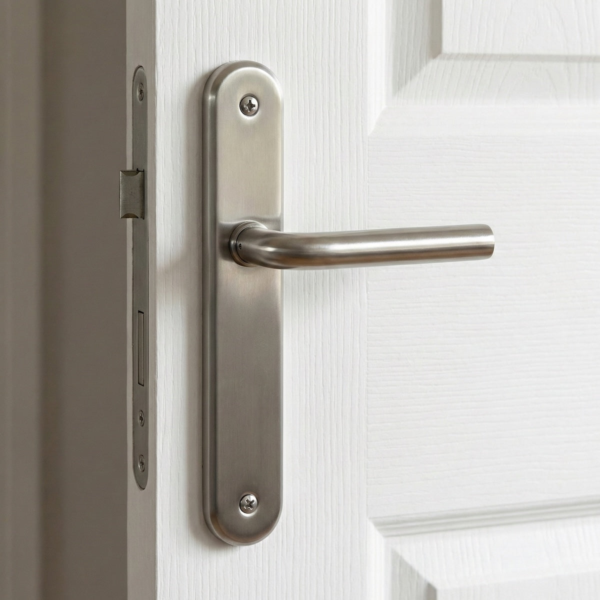 Béquille avec plaque ovale finition nickel satiné pour portes modèle « 6431 »