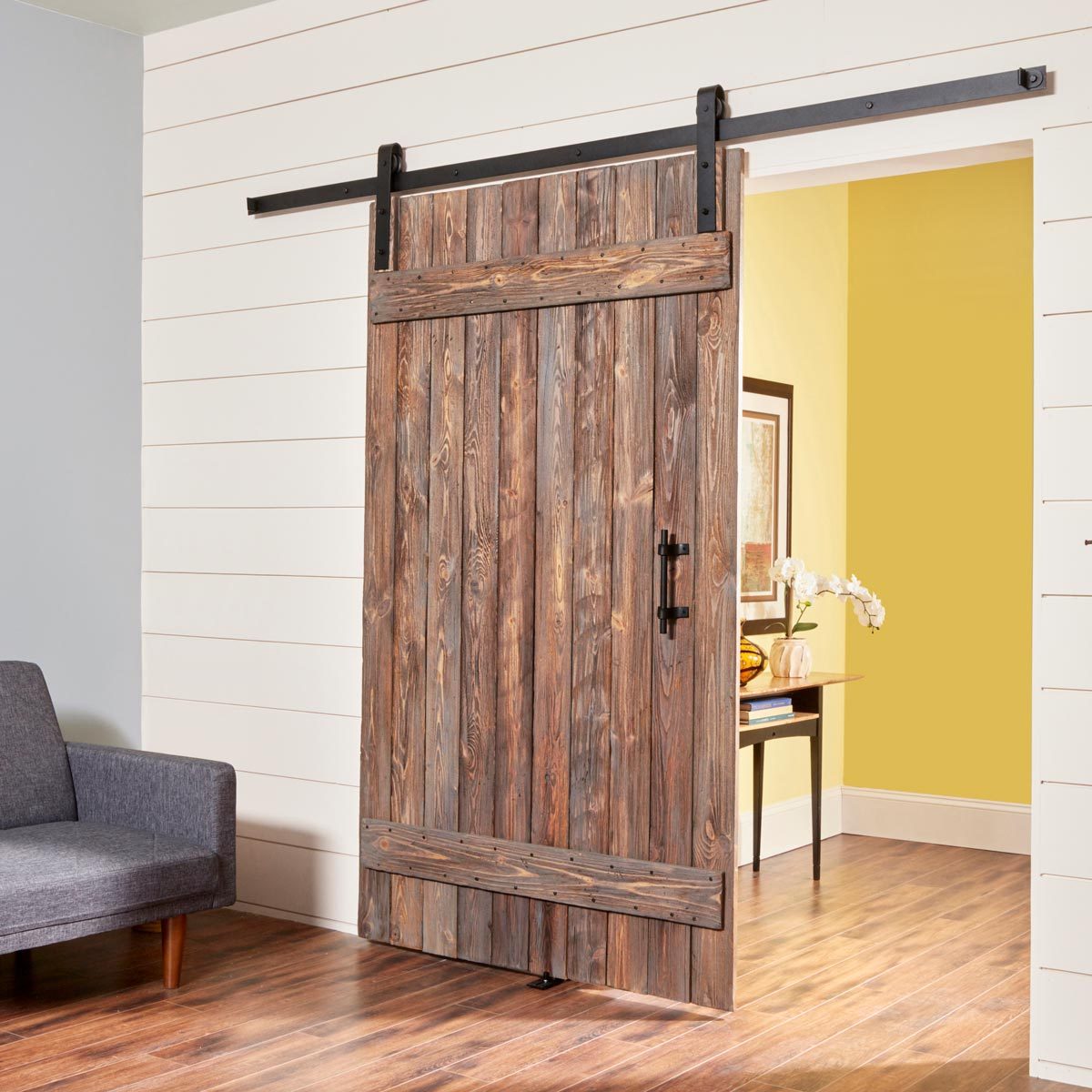 Ferrure noire de 2 mètres sans amortisseur pour porte coulissante extérieure en bois type grange