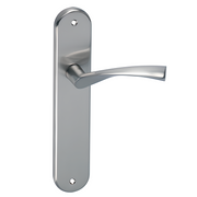 Deurkruk model '130A' ola met ovale aluminium rozet voor deuren in gesatineerd nikkel afwerking